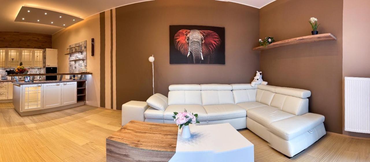 Apartment Dagmar Buresove Praga Zewnętrze zdjęcie