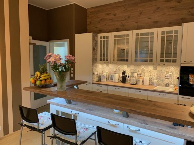 Apartment Dagmar Buresove Praga Zewnętrze zdjęcie